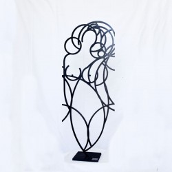 Statue de femme moderne en acier statue design statue d'intérieur contemporaine idée cadeau